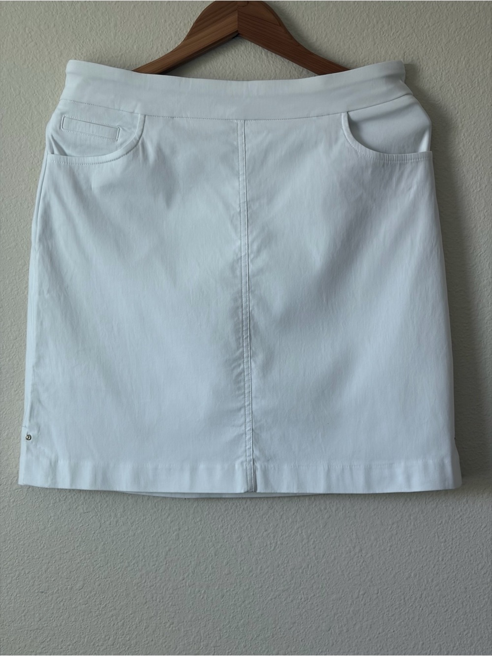 Hilary Radley Women’s White Athletic Activewear Stretch Skort W/Front Pockets M